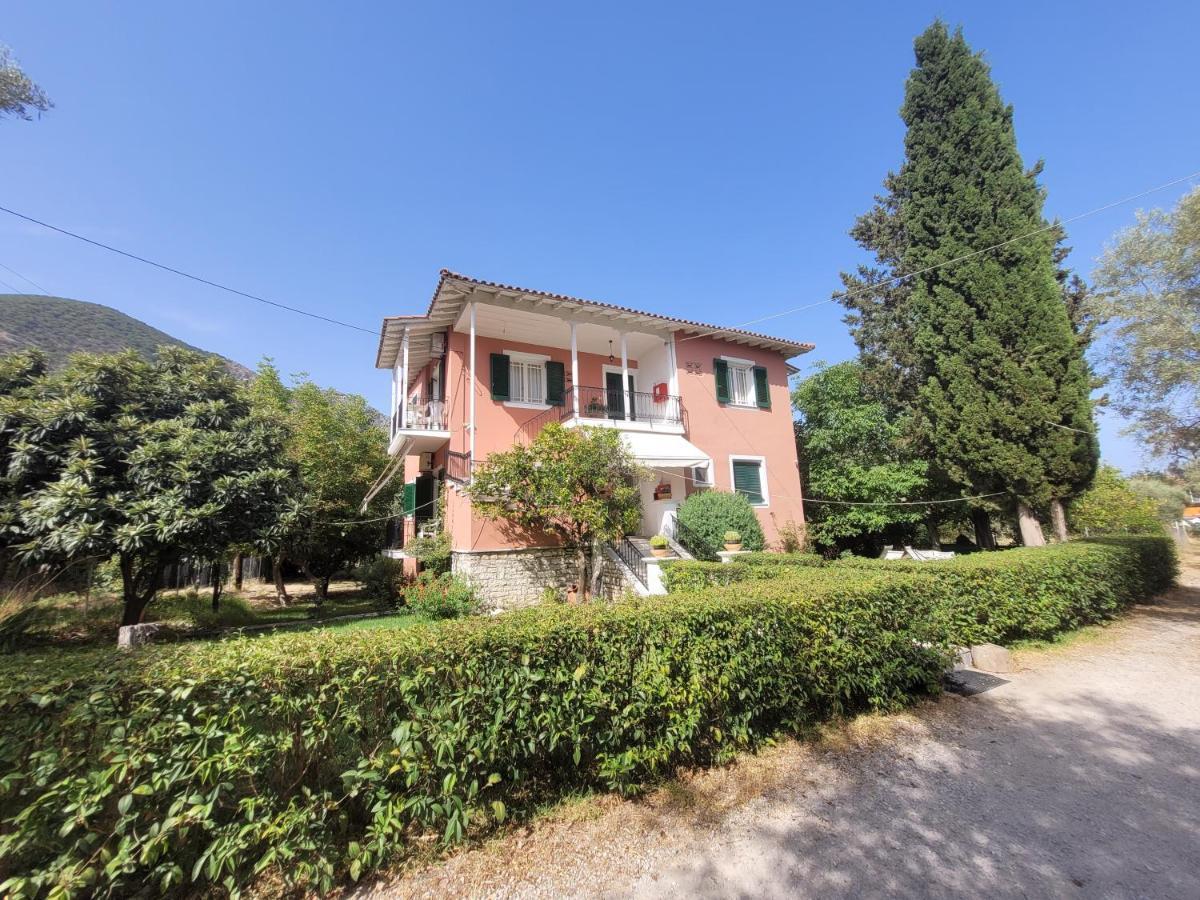 Villa Petros Nydri  Zewnętrze zdjęcie